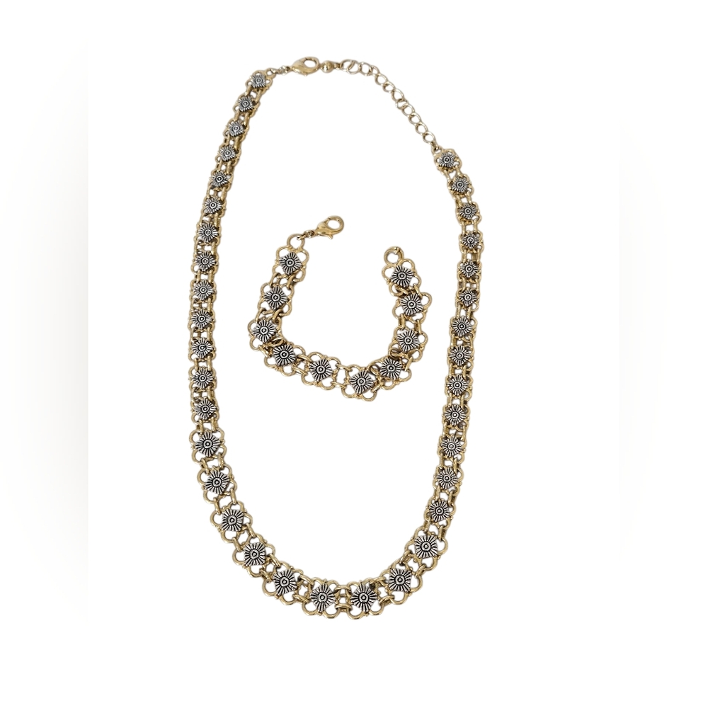 Gold and Silver Tone Floral Necklace and Bracelet Set.